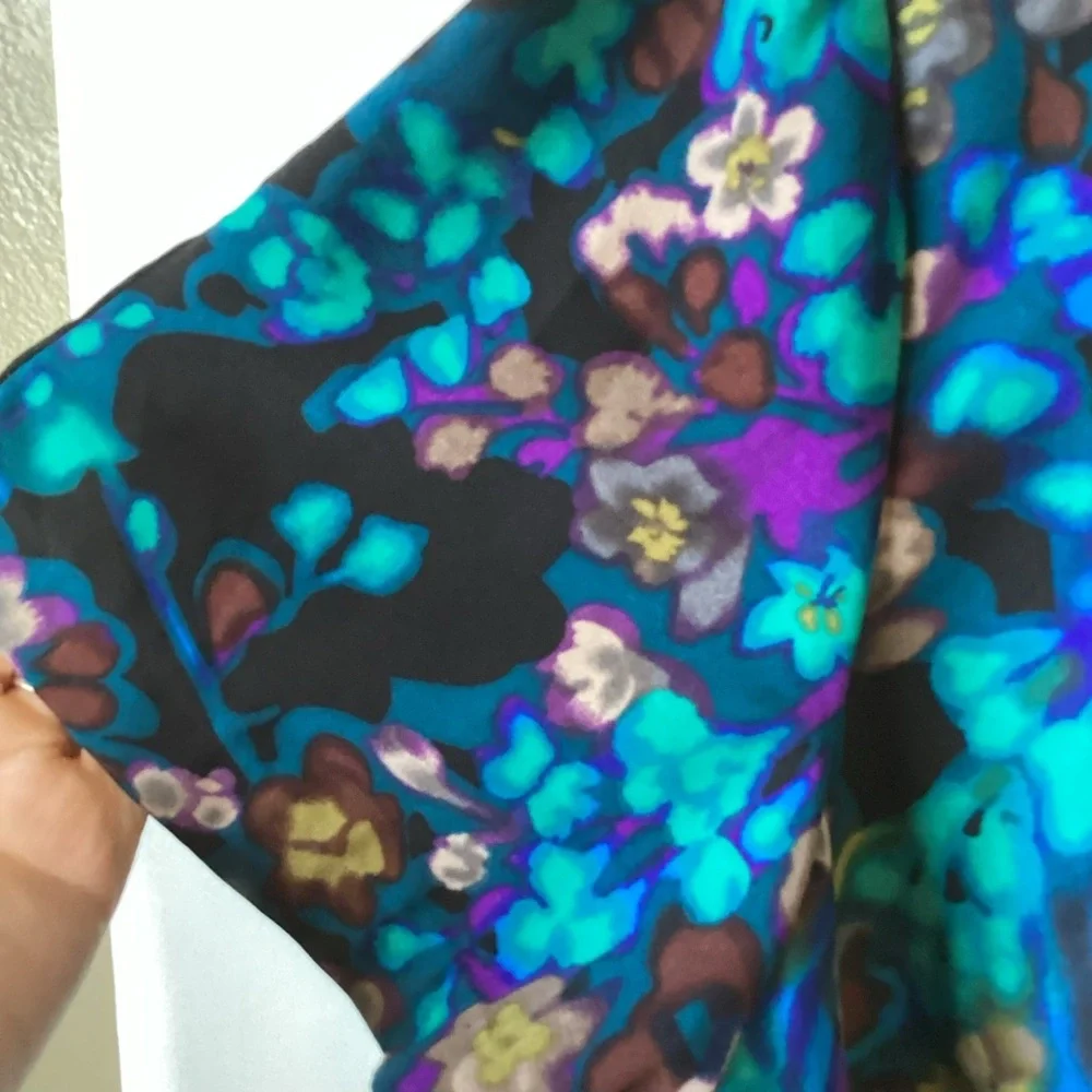 Danillo Boutique Shift Dress Size 1X Blue & Black Floral Design - Picture 5 of 10